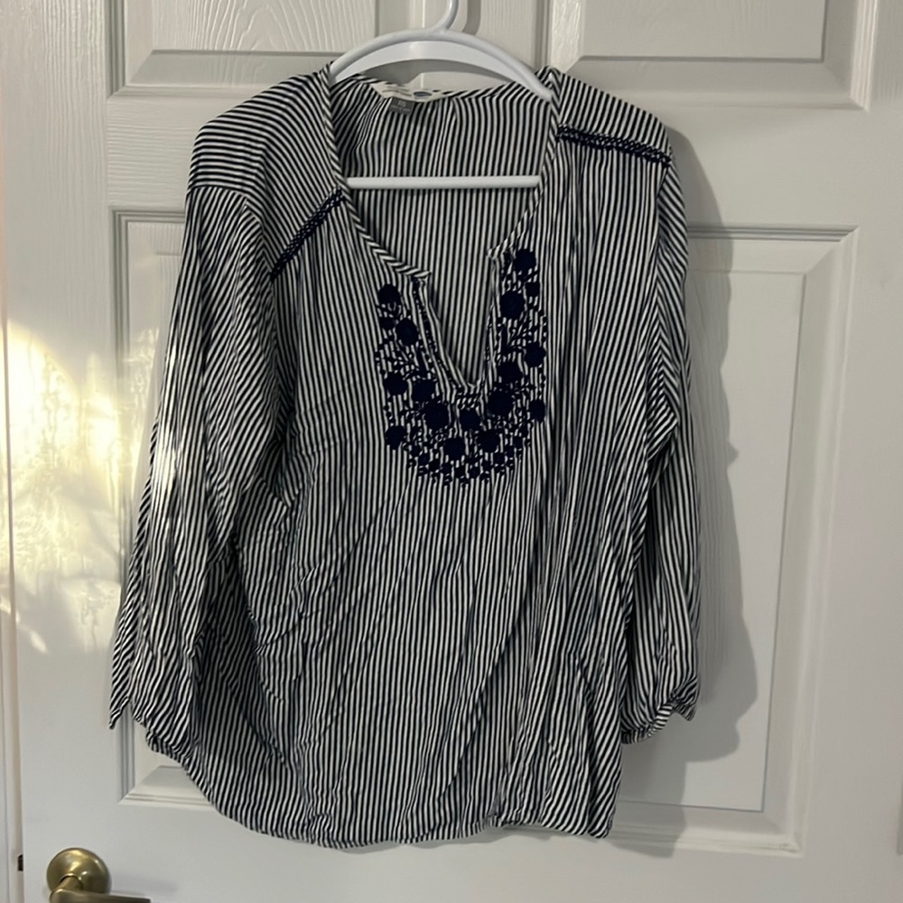 Old navy tunic top